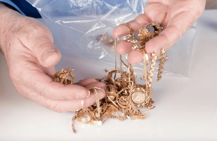 How to sell unwanted jewelry for the best price